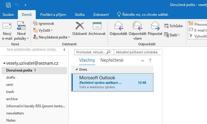 Outlook 2016 obrázek z programu v popisu produktu.